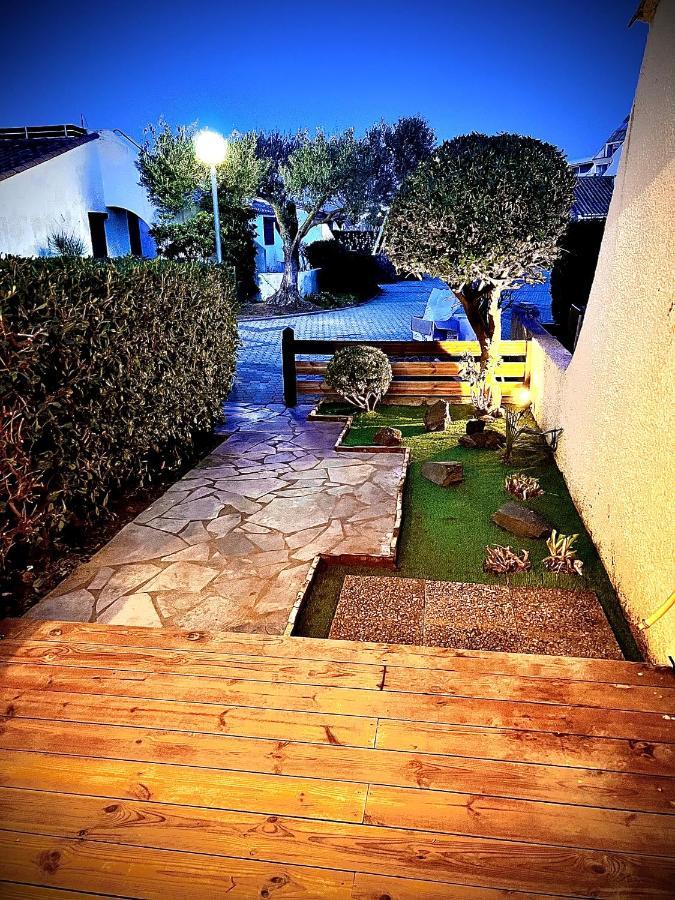 Appartement Mezzanine/Jardin/Terrasse Village Naturiste Agde Exterior photo